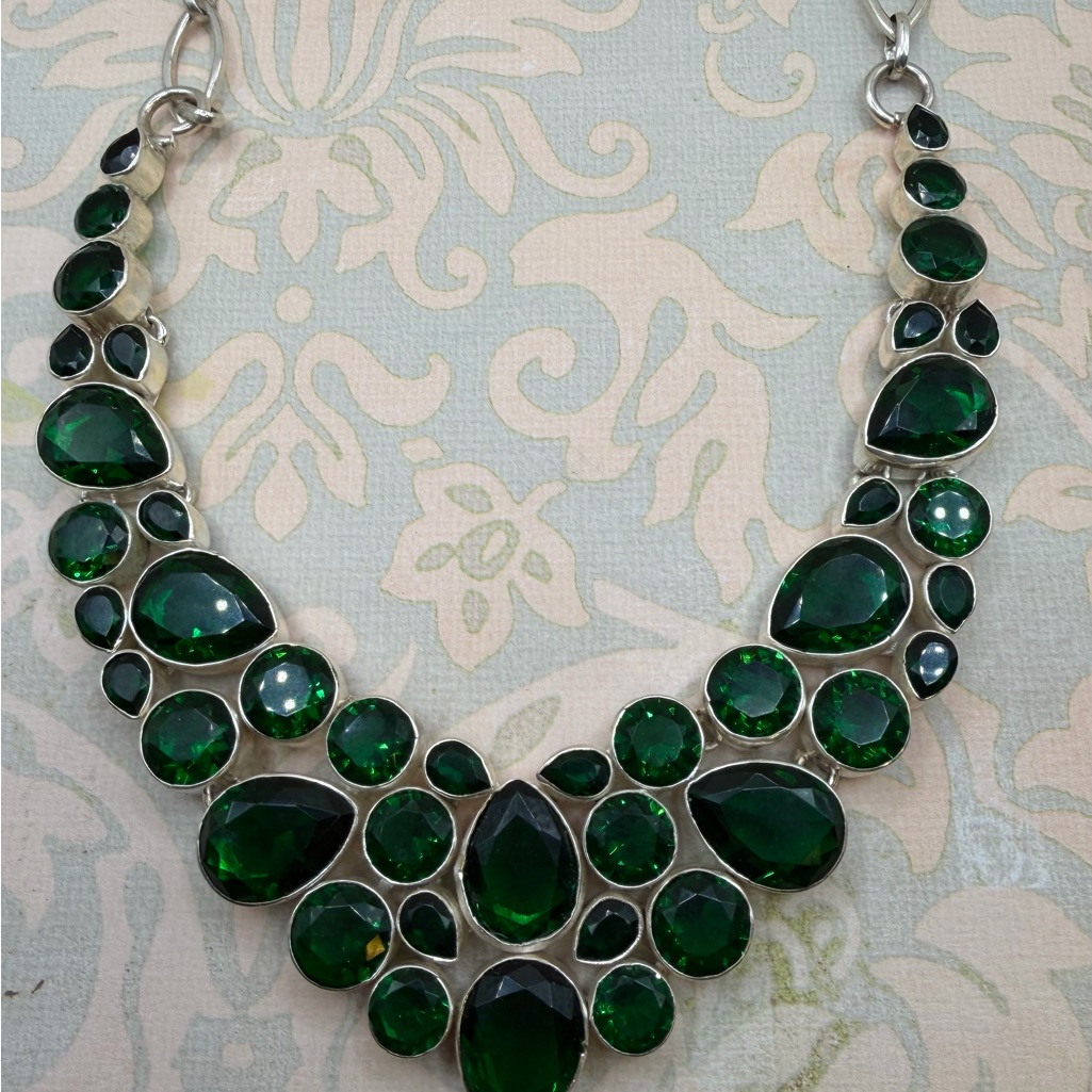 Elegant Sterling Silver Emerald Crystal Green Gemstone Necklace